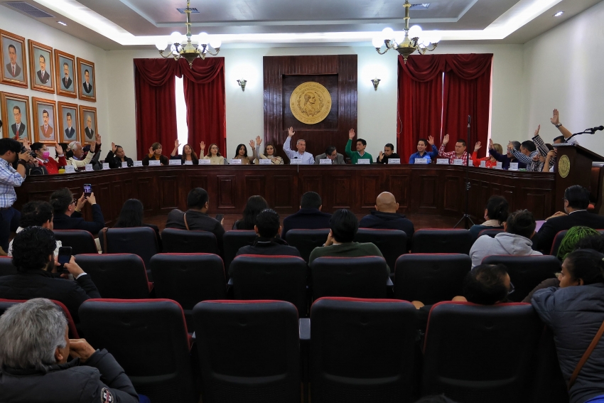 Presentan en Cabildo de Pachuca iniciativa para crear la Comisión Especial de Diversidad Sexogenérica