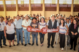Gobierno de Hidalgo entrega acciones de vivienda en la Otom&iacute;-Tepehua