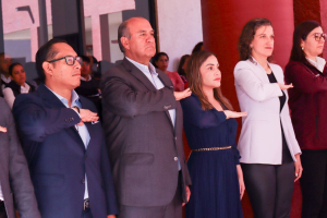 Encabeza Natividad Castrejón ceremonia cívica en la SEMSyS