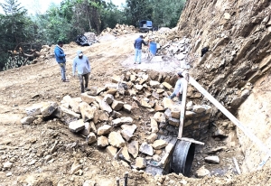 Impulsa SIPDUS conectividad regional con la modernizaci&oacute;n del camino rural Texcatla&ndash;Chapulhuacanito en la Huasteca