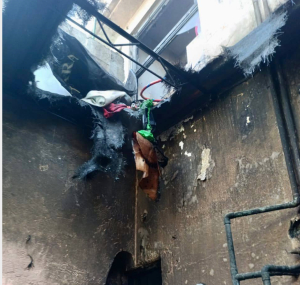 Bomberos atienen explosi&oacute;n en vivienda de Pachuca