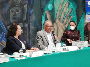 Autoridades educativas presentaron el proyecto de ecosistema para el aprendizaje del ingl&eacute;s