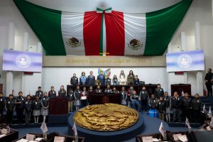 Menchaca Salazar reconoce la conciencia c&iacute;vica de las infancias hidalguenses