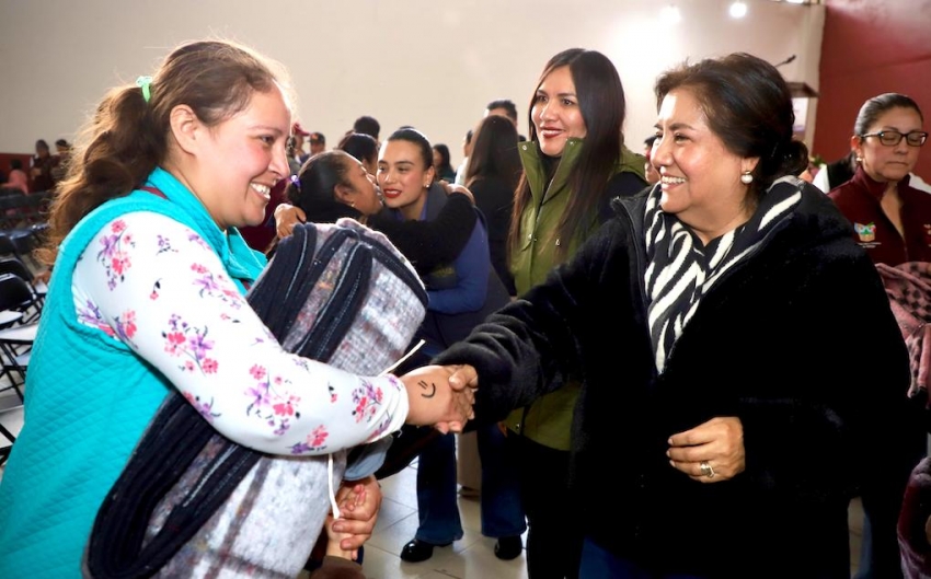 "Este Invierno Abrígate" del DIF Hidalgo llegó a Singuilucan