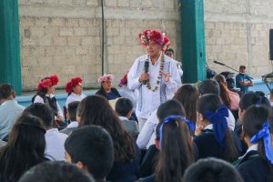 Encabeza Naty Castrej&oacute;n jornada de prevenci&oacute;n de adicciones en escuelas de Eloxochitl&aacute;n