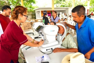 Lleva CEDSPI atenci&oacute;n visual gratuita a cuatro comunidades de la Huasteca hidalguense