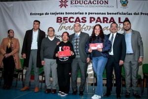 Titular de la SEPH encabez&oacute; entrega de &ldquo;Becas para la Transformaci&oacute;n&rdquo; en la UPFIM