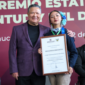 Julio Menchaca anuncia construcci&oacute;n del Centro Deportivo Hidalguense