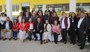 Titular de la SEPH visit&oacute; escuelas del municipio de Tepeji del R&iacute;o