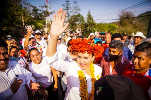 Dignificar la vida a las y los habitantes de la huasteca propone Carolina Viggiano