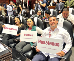 Daniel Andrade refrenda compromiso con los pueblos ind&iacute;genas