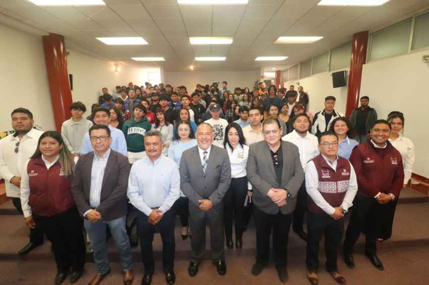 Rinde protesta Capítulo Estudiantil UPT de la Asociación Mexicana de Hidráulica