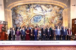 Hidalgo participa en la Tercera Reuni&oacute;n Nacional del CONAEDU