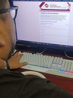 Hidalgo impulsa la profesionalizaci&oacute;n del servicio p&uacute;blico