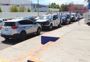 Alumno alerta sobre supuesto estudiante armado y desalojan bachillerato en Pachuca