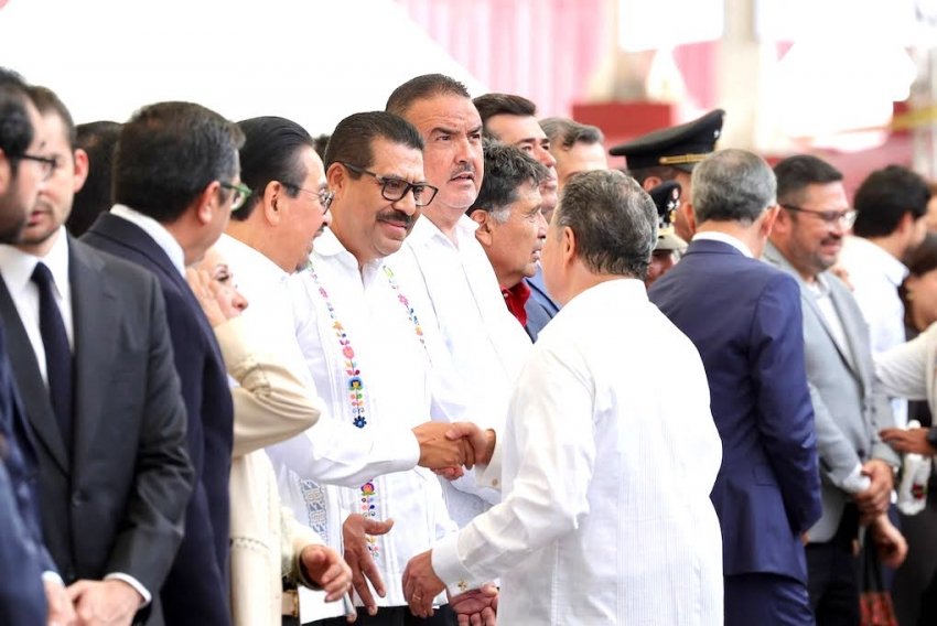 Magisterio hidalguense fortalece coordinación con Julio Menchaca