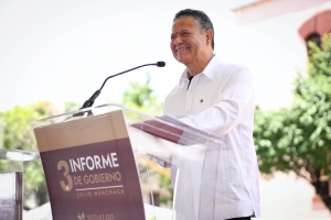 Tercer informe: Julio Menchaca rinde cuentas ante hidalguenses de la Sierra y la Huasteca