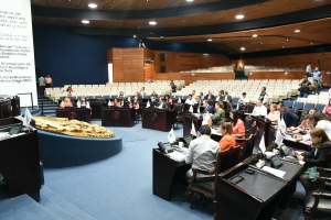 Con exhorto, legisladores fomentan una alimentación de calidad en los estudiantes