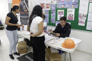 Feria Nacional de Empleo promueve participaci&oacute;n de mujeres en el sector laboral