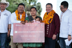 Destaca Menchaca Salazar transparencia en gasto p&uacute;blico