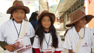 Alumnos de Acaxochitlán preservarán su cultura, lengua y tradiciones