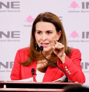 Carolina Viggiano se compromete a legislar pensión desde los 60 años, defender el agua y frenar la inseguridad