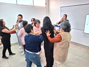 IAAMEH fortalece el bienestar de cuidadores de personas mayores