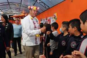 La educaci&oacute;n, eje rector del desarrollo, debe llegar a los rincones m&aacute;s alejados del estado: Castrej&oacute;n Valdez