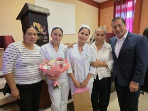 CECyTE Hidalgo realiza imposici&oacute;n de cofias y fistoles en Santiago Tulantepec