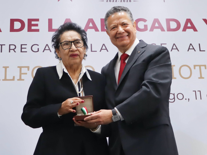 Convoca el gobernador Menchaca a las y los abogados, para que se sumen a la tarea social