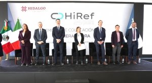 Colocan primera piedra de la empresa italiana Hi-Ref en Villa de Tezontepec