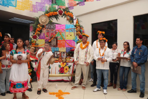 Celebraci&oacute;n del Xantolo por parte de la comunidad educativa