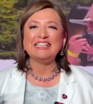 Xóchitl Gálvez llama a sus seguidores a llevar su propia bandera a su cierre de campaña