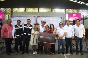 Contralor&iacute;a fortalece la transparencia en la entrega de apoyos sociales en Yahualica, Xochiatipan y Atlapexco