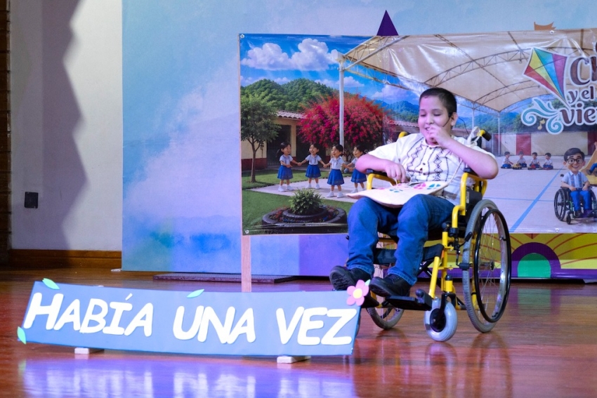 IHE reconoce talento y creatividad de estudiantes en concurso de cuentacuentos