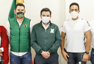 Director general del IMSS y gobernador de Hidalgo revisan estrategia para atender pandemia por COVID-19  &nbsp;