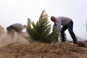 Con Sergio Ba&ntilde;os, espacios dignos para las familias