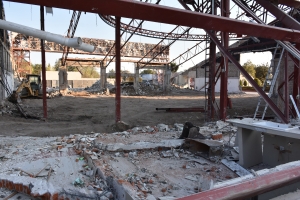 Avanza demolici&oacute;n del Sal&oacute;n de Plenos del Congreso del Estado de Hidalgo