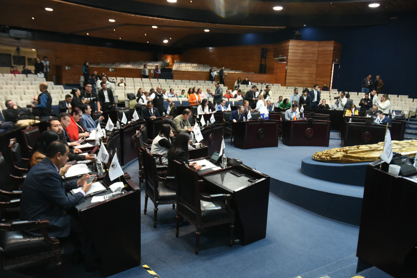 Legisladores aprueban dictamen para mejorar proceso de adopción en Hidalgo