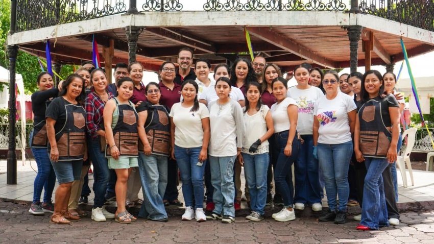 DIF atiende a más de 100 huejutlenses en jornada de belleza