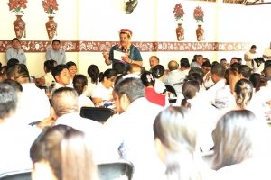 Said Vargas mantiene cercan&iacute;a con estructuras sindicales