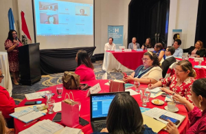 SEPH participa en conferencia internacional de bienestar docente