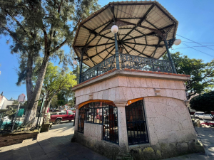 Regresan oficina de turismo al kiosco municipal de Huasca  &nbsp;