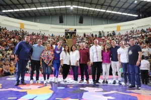 Celebran a las ni&ntilde;as y los ni&ntilde;os de Hidalgo