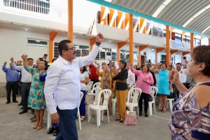 Said Vargas escucha a delegados sindicales