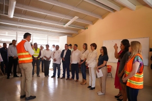 Recorrido por planteles educativos de la regi&oacute;n del Altiplano