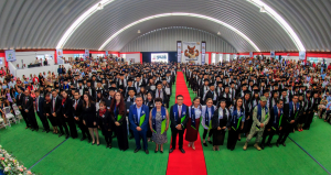 Entrega UPFIM 374 t&iacute;tulos y c&eacute;dulas profesionales a sus egresados