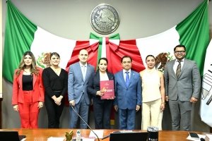 Mar&iacute;a Esther Ram&iacute;rez presenta balance financiero de Hidalgo