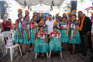Encabeza Julio Menchaca la inauguraci&oacute;n&nbsp;del XXVI Festival de la Huasteca