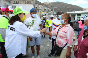 CITLALI JARAMILLO LLAMA A LOS J&Oacute;VENES A NO CONFORMARSE CON D&Aacute;DIVAS QUE ADOCTRINAN